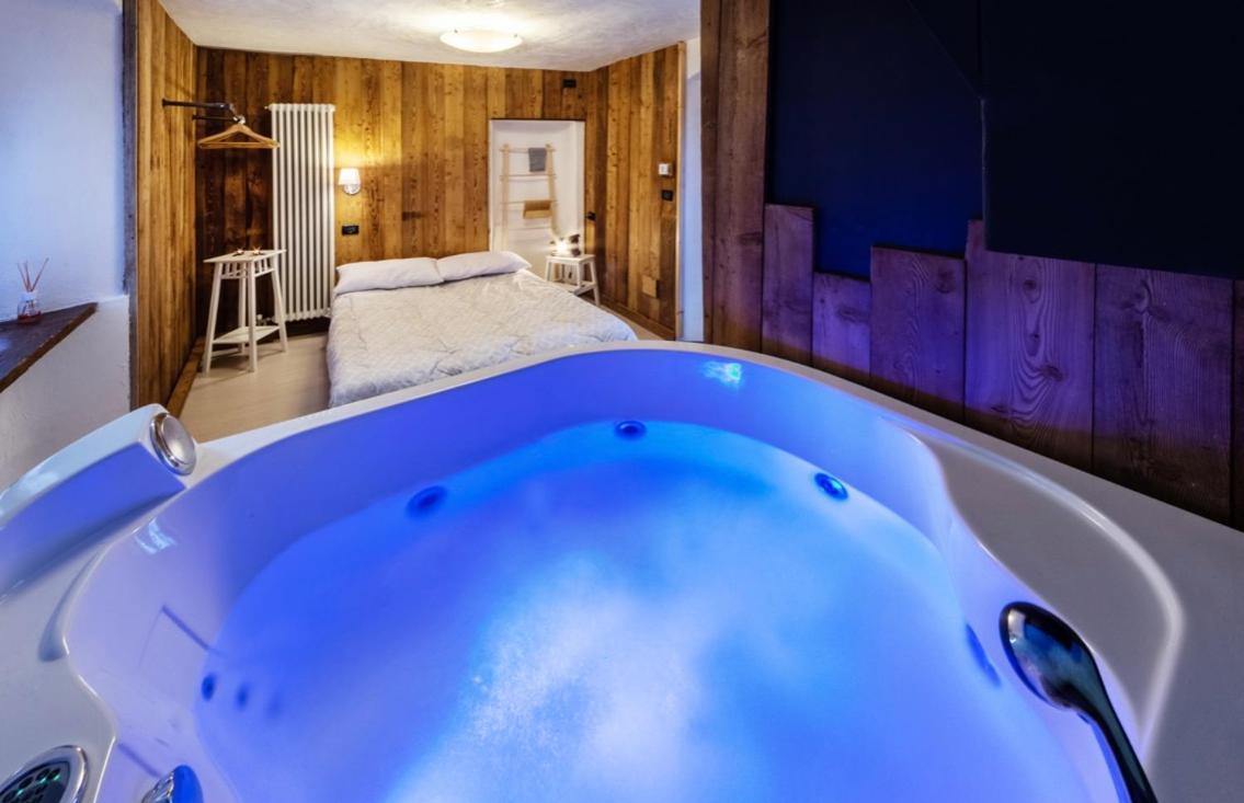 Appartamenti Relax Nus Spa Bagian luar foto